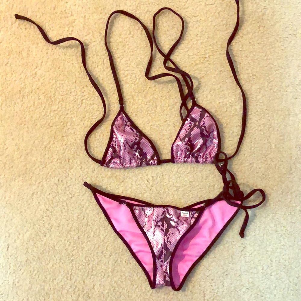 Sexy scrunch butt mini bikini